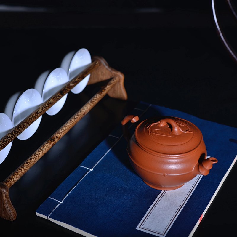宜兴紫砂壶丨大口线竹_泥料：朱泥_容量：180cc