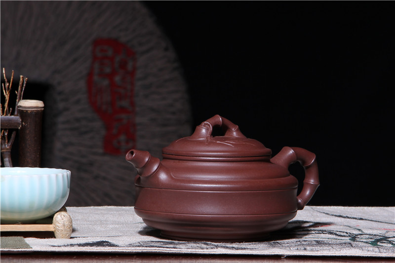 宜兴紫砂壶 | 双线竹鼓_泥料：紫泥_容量：330cc