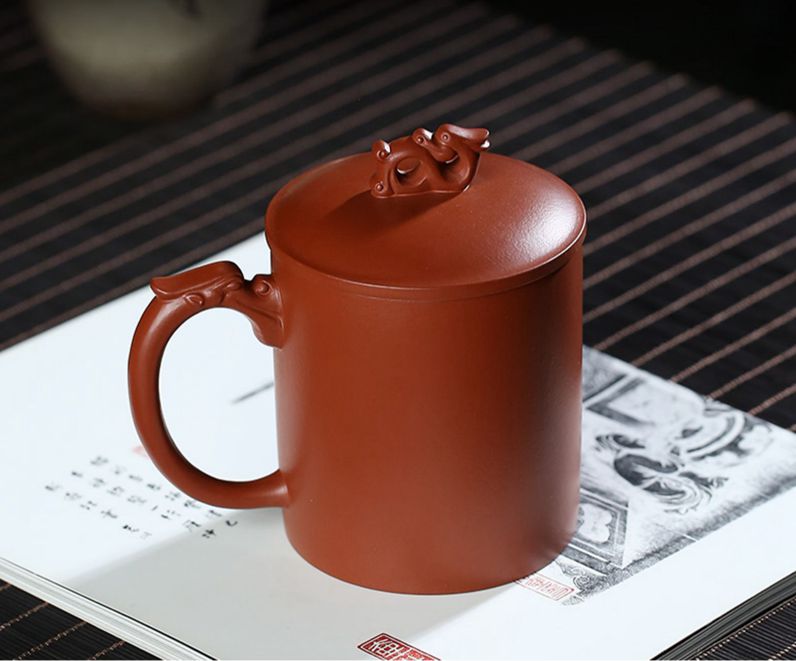 宜兴紫砂杯 | 龙行天下杯_泥料：大红袍_容量：460cc
