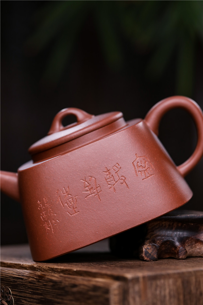 宜兴紫砂壶 | 方斗壶_泥料：紫泥_容量：450