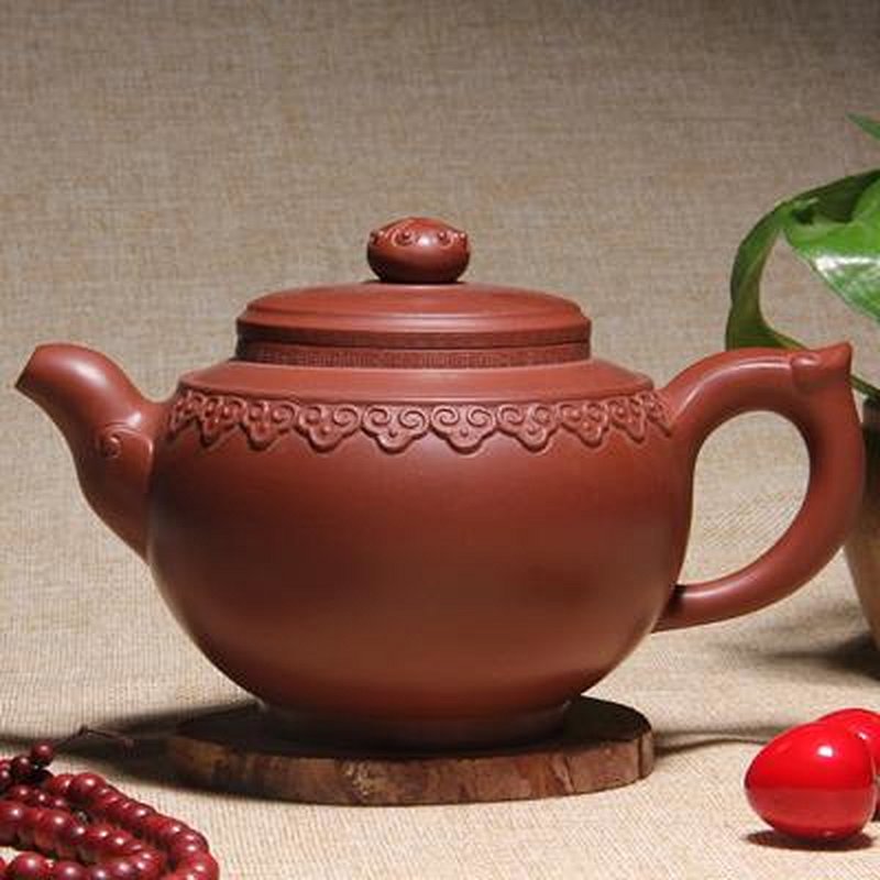 宜兴紫砂壶 | 云肩如意_泥料：红清水泥_容量：500cc