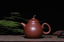 宜兴紫砂壶 I 梨式_泥料：紫泥_容量：260cc